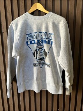 Peru State College Bobcats NCAA 1990 National Champions Sweatshirt Grey Mens L